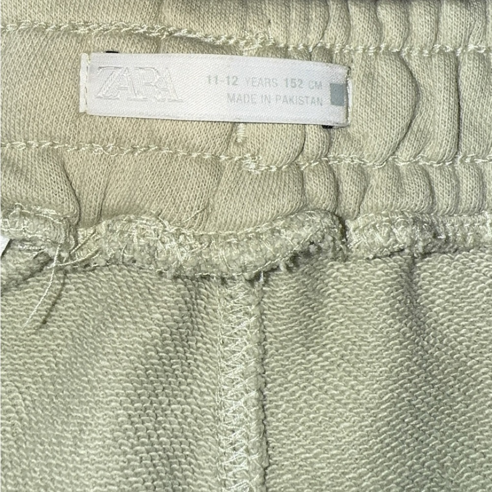 Zara Set - Picture 5 of 5